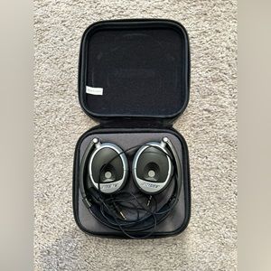 Bose Noise-Canceling Headphones With Case